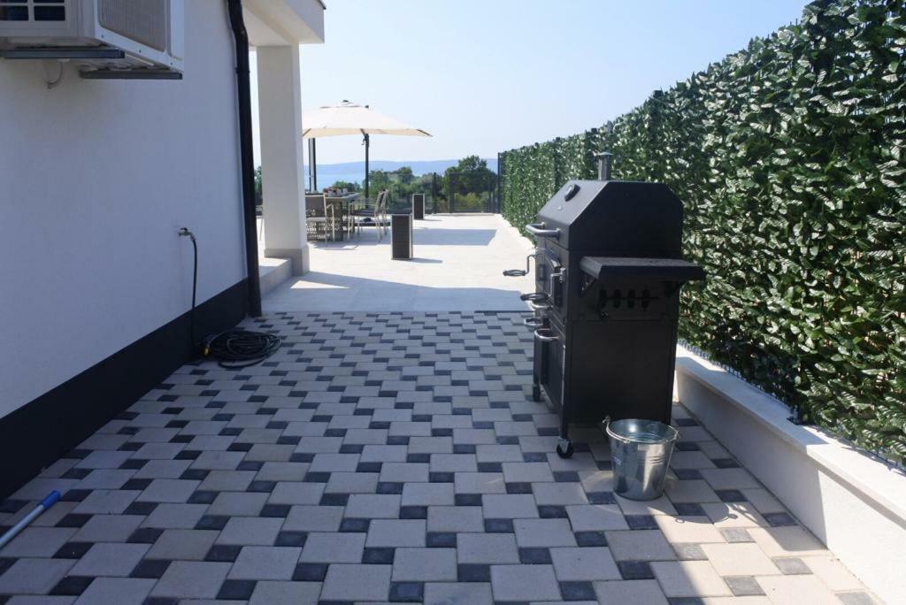 Villa Orao Kaštel Novi Exterior foto